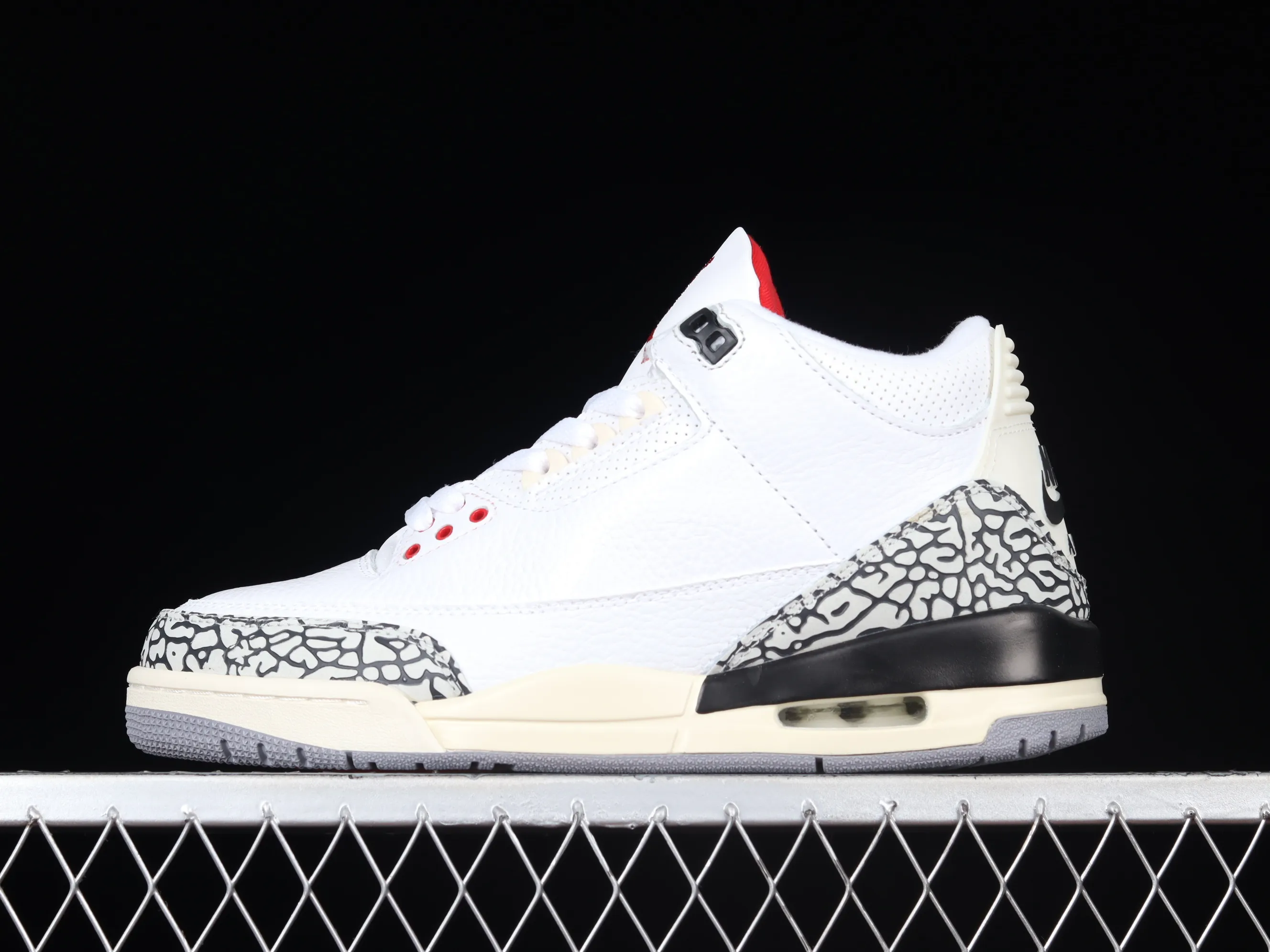 All categories Air Jordan Jordan series basketball shoes Air Jordan 3 Air Jordan 3 Retro "Fire Red" AJ3 Joe 3 new white cement DN3707-100